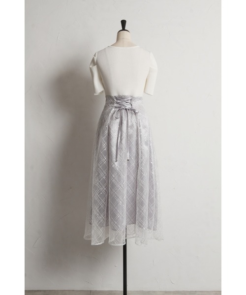 tocco closet(トッコ クローゼット)の「リブニット×スパンコールシアーチェックバックレースアップドッキングワンピース(ワンピース・レディース・オフホワイト/ブラック・M)」の17枚目の写真