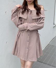 オフショルレースアップワンピース