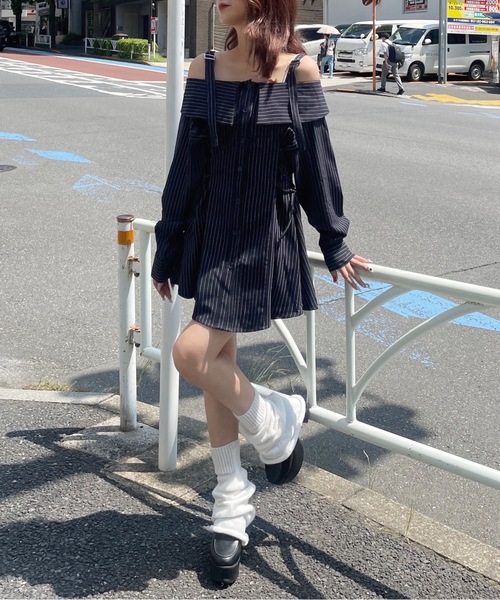 one way(ワンウェイ)の「オフショルレースアップワンピース(ワンピース・レディース・グレー系その他/ブルー系その他/ベージュ系その他・FREE)」の20枚目の写真