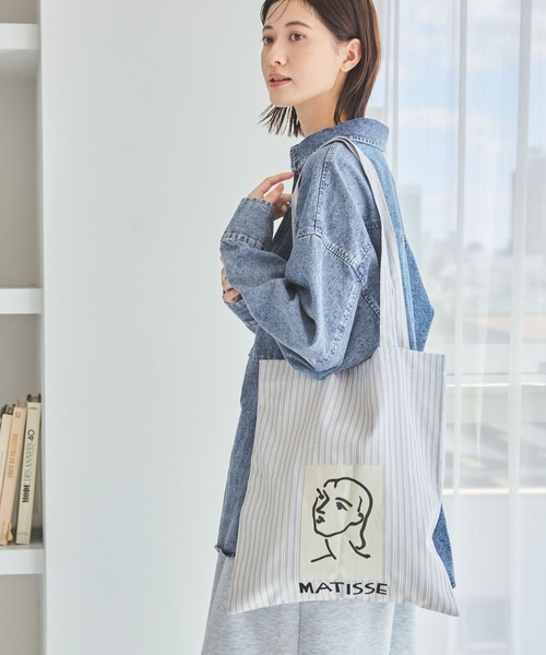 LAKOLE(ラコレ)の「【ラコレ アート】マルチストライプトートバッグ / 585257(トートバッグ・レディース・ブルー/イエロー/ブラウン・FREE)」の2枚目の写真