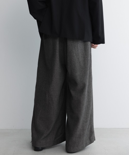 remer（リメール）の「loose herringbone buggy wide PT / ルーズヘリンボーンバギーワイドパンツ（その他パンツ・メンズ・ブラウン系その他/ブラック系その他・MEDIUM/SMALL/X-SMALL/LARGE）」の9枚目の写真