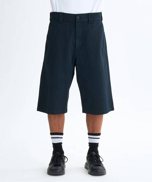 Quiksilver(クイックシルバー)の「CHINO WASH SHORT/クイックシルバーショートパンツ(チノパンツ・メンズ・ブラック/カーキ・X-LARGE/LARGE/MEDIUM)」の8枚目の写真