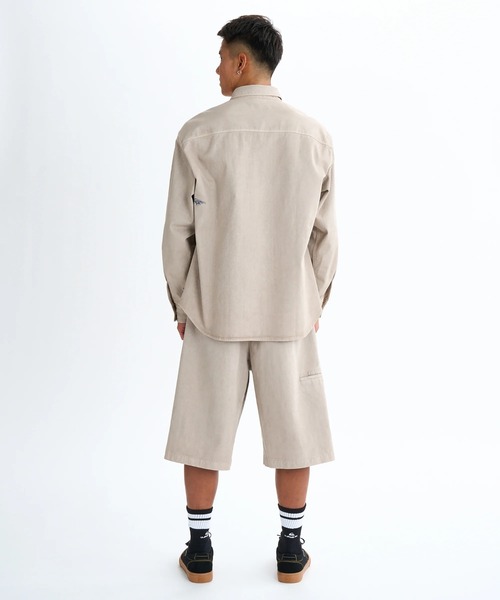 Quiksilver(クイックシルバー)の「CHINO WASH SHORT/クイックシルバーショートパンツ(チノパンツ・メンズ・ブラック/カーキ・X-LARGE/LARGE/MEDIUM)」の22枚目の写真