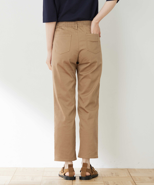 DECOY SINCE 1981（デコイシンスイチキュウハチイチ）の「ストレッチストレートパンツ【ウエストゴム・大きいサイズあり】（その他パンツ・レディース・ネイビー/ブラウン/ベージュ・67/70/64/76/80）」の8枚目の写真