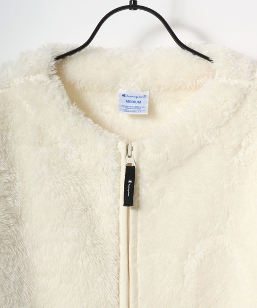 Champion(チャンピオン)の「Champion/チャンピオン SHERPA FLEECE ZIP CARDIGAN/シェルパフリース ロゴ ワンポイント刺繍 ジップカーディガン/ボアフリースジャケット/ブルゾン/レディース(カーディガン/ボレロ・レディース・オフホワイト/ブラック/ライトパープル・L/M)」の11枚目の写真