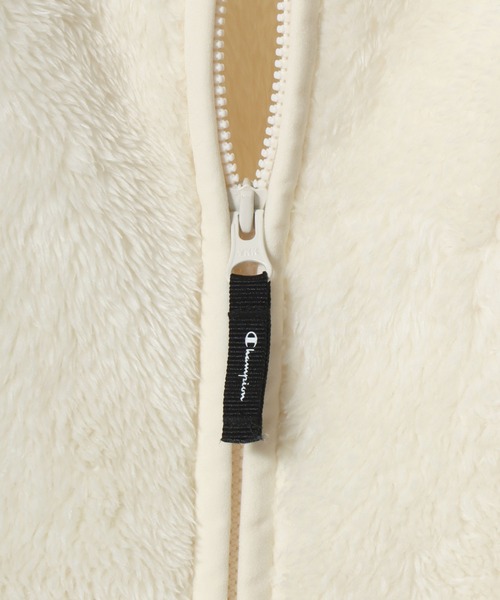 Champion(チャンピオン)の「Champion/チャンピオン SHERPA FLEECE ZIP CARDIGAN/シェルパフリース ロゴ ワンポイント刺繍 ジップカーディガン/ボアフリースジャケット/ブルゾン/レディース(カーディガン/ボレロ・レディース・オフホワイト/ブラック/ライトパープル・L/M)」の12枚目の写真