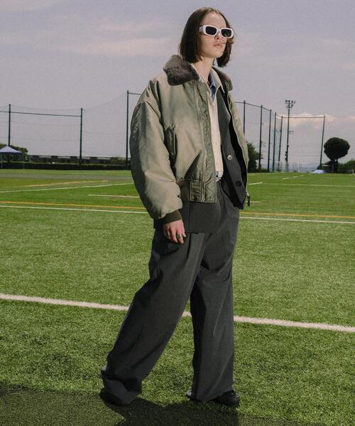 CONVERSE TOKYO(コンバーストウキョウ)の「【HL】POCKET TAB WIDE PANTS(SET-UP)(スラックス・レディース・ブラック/グレー/ブラウン・SMALL)」の5枚目の写真