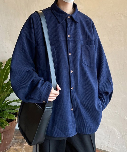Ressaca(レサーカ)の「オーバーサイズコーデュロイ長袖シャツ(シャツ/ブラウス・メンズ・ネイビー/ブラック/グレー/オフホワイト・M/L/XL)」の11枚目の写真