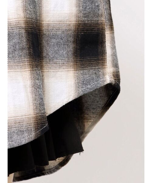 EVRIS（エヴリス）の「フードチェックオーバーサイズシャツ【セットアップ着用可能】（シャツ/ブラウス・レディース・ブラック/ブラウン・FREE）」の20枚目の写真