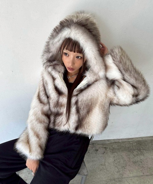 セール】フェイクファー ジップパーカー フーディ― ブルゾン（ブルゾン