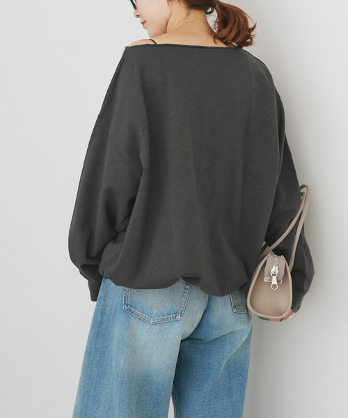 Spick & Span(スピックアンドスパン)の「コットンスラブミニ裏毛プルオーバー(スウェット・レディース・チャコールグレー/ベージュ・FREE)」の9枚目の写真