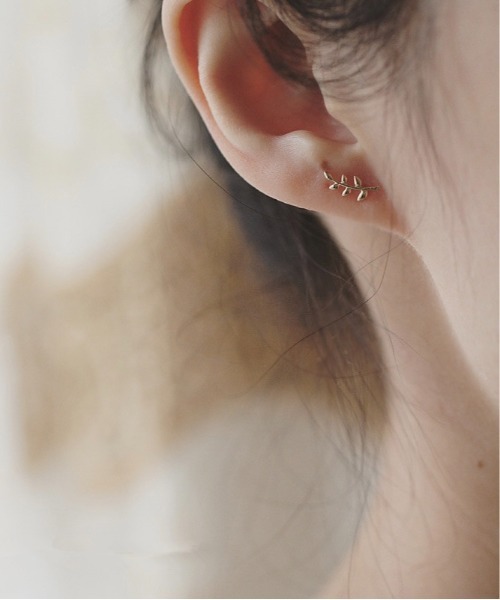 Burner(バーナー)の「【blatto 925silver】シルバー925 リーフモチーフ スタッドピアス esm-pierce-14-10【RBTS】(ピアス(両耳用)・レディース・シルバー/ゴールド・FREE)」の4枚目の写真