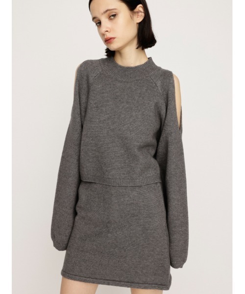 SLY(スライ)の「OPEN SHOULDER SET UP オープンショルダー セットアップ 秋服 冬服(ワンピース・レディース・ネイビー/ブラック/グレー・1/2)」の2枚目の写真