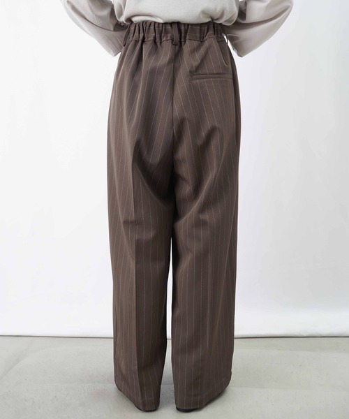 LUCA/LADY LUCK LUCA（ルカ/レディラックルカ）の「LC/LLL 配色アシメベルトストライプパンツ（その他パンツ・レディース・チャコールグレー/ブラウン・FREE）」の4枚目の写真