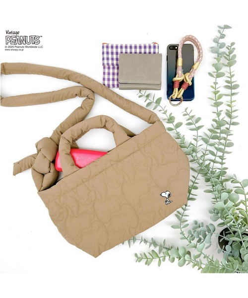 ROOTOTE（ルートート）の「ルートート / IP.デリ.キルト.ピーナッツ-0N（ショルダーバッグ・レディース・ベージュ/シルバー/ブラック系1/ブラック系3・FREE）」の4枚目の写真