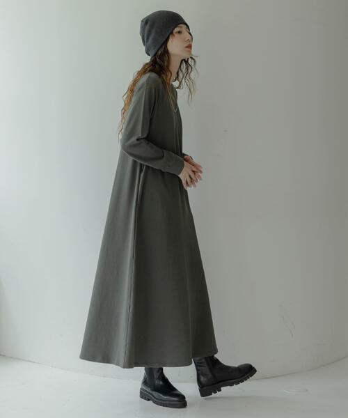 Champion（チャンピオン）の「『別注』Champion×Sonny Label　裏毛スウェットテントワンピース（ワンピース・レディース・ブラック/グレー/スミクロ・SMALL/FREE）」の2枚目の写真