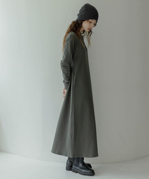 Champion（チャンピオン）の「『別注』Champion×Sonny Label　裏毛スウェットテントワンピース（ワンピース・レディース・ブラック/グレー/スミクロ・SMALL/FREE）」の9枚目の写真