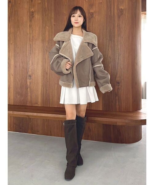 dazzlin(ダズリン)の「ビッグカラームートンブルゾン(ムートンコート・レディース・ピンク/ブラウン/アイボリー/ブラック・FREE)」の21枚目の写真