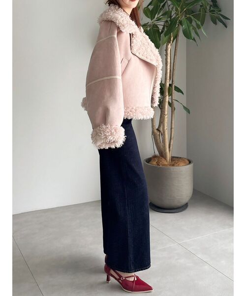 dazzlin(ダズリン)の「ビッグカラームートンブルゾン(ムートンコート・レディース・ピンク/ブラウン/アイボリー/ブラック・FREE)」の17枚目の写真