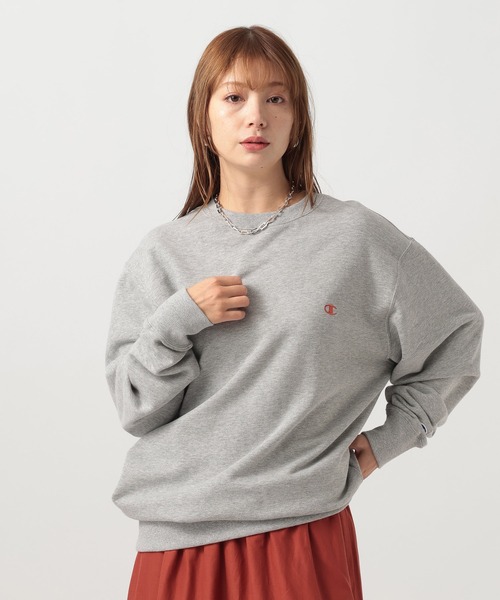 Champion(チャンピオン)の「【Champion(チャンピオン)】別注刺繍ロングスリーブスウェット(裏毛)(スウェット・レディース・オートミール/ネイビー/ライトグレー/レンガ・FREE)」の1枚目の写真