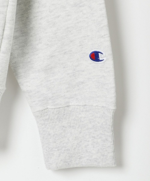 Champion(チャンピオン)の「【Champion(チャンピオン)】別注刺繍ロングスリーブスウェット(裏毛)(スウェット・レディース・オートミール/ネイビー/ライトグレー/レンガ・FREE)」の11枚目の写真