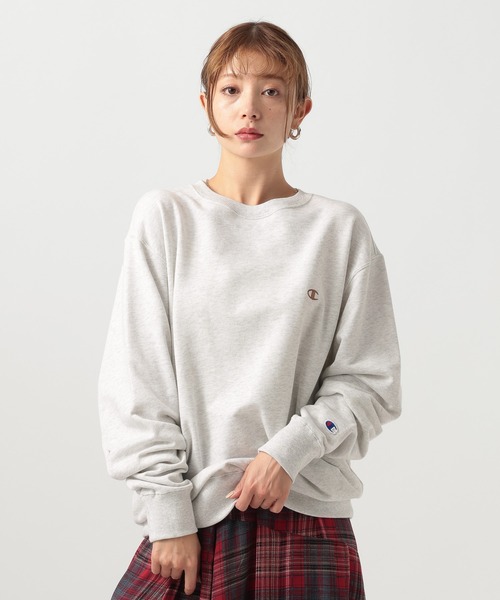 Champion(チャンピオン)の「【Champion(チャンピオン)】別注刺繍ロングスリーブスウェット(裏毛)(スウェット・レディース・オートミール/ネイビー/ライトグレー/レンガ・FREE)」の19枚目の写真