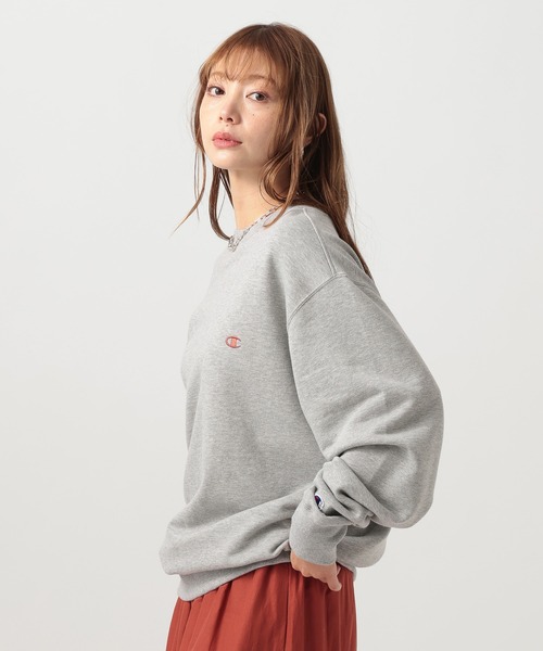 Champion(チャンピオン)の「【Champion(チャンピオン)】別注刺繍ロングスリーブスウェット(裏毛)(スウェット・レディース・オートミール/ネイビー/ライトグレー/レンガ・FREE)」の17枚目の写真