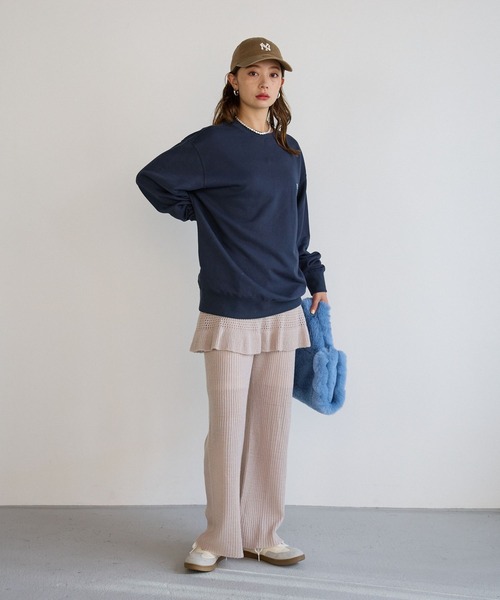 Champion(チャンピオン)の「【Champion(チャンピオン)】別注刺繍ロングスリーブスウェット(裏毛)(スウェット・レディース・オートミール/ネイビー/ライトグレー/レンガ・FREE)」の20枚目の写真