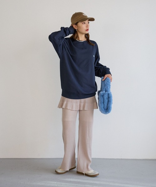 Champion(チャンピオン)の「【Champion(チャンピオン)】別注刺繍ロングスリーブスウェット(裏毛)(スウェット・レディース・オートミール/ネイビー/ライトグレー/レンガ・FREE)」の21枚目の写真