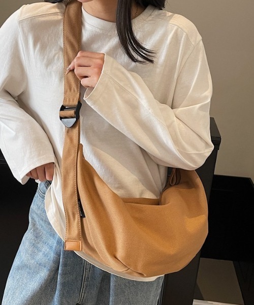 REBALANCE(リバランス)の「ショルダーバッグ(ショルダーバッグ・レディース・B/A/C/D・ONE SIZE)」の15枚目の写真