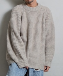 ラグランシャギーニット