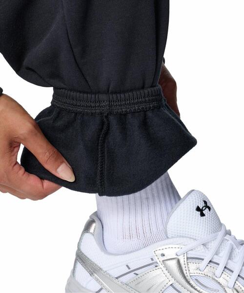 UNDER ARMOUR（アンダーアーマー）の「UAライバルフリース オーバーサイズド パンツ（トレーニング/レディース）（その他パンツ・レディース・ブラック・L/M/XL）」の5枚目の写真