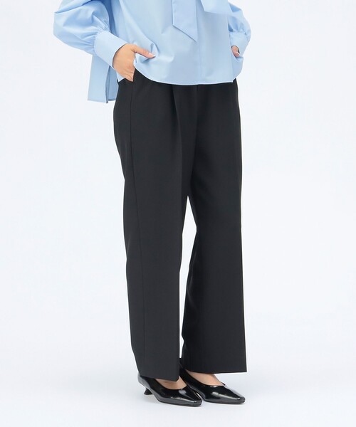 BEAMS HEART（ビームスハート）の「【セレモニー】Dカン チャーム ワイドパンツ（スラックス・レディース・ベージュ/ブラック・SMALL/MEDIUM）」の6枚目の写真