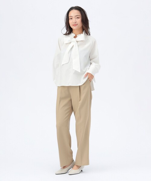 BEAMS HEART（ビームスハート）の「【セレモニー】Dカン チャーム ワイドパンツ（スラックス・レディース・ベージュ/ブラック・SMALL/MEDIUM）」の7枚目の写真