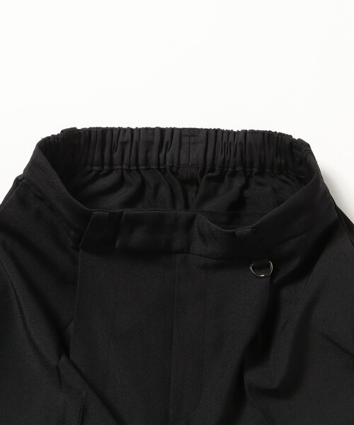 BEAMS HEART（ビームスハート）の「【セレモニー】Dカン チャーム ワイドパンツ（スラックス・レディース・ベージュ/ブラック・SMALL/MEDIUM）」の19枚目の写真