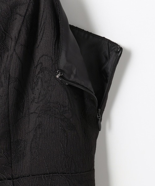 Feroux（フェルゥ）の「ジャガードキャミ ワンピース（ドレス・レディース・アイボリー系/ブラック系・SMALL/MEDIUM）」の15枚目の写真