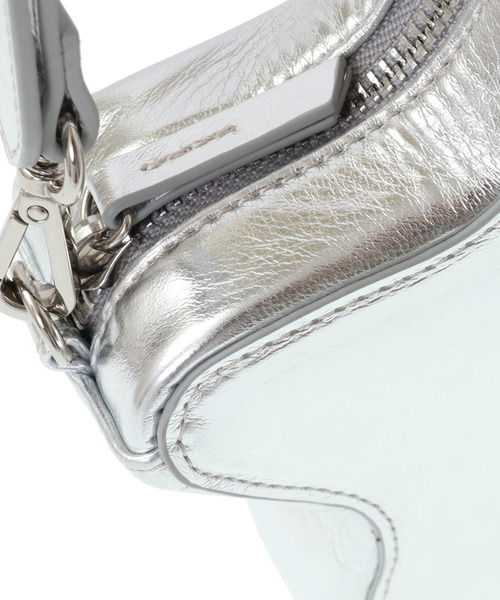 CONVERSE TOKYO（コンバーストウキョウ）の「STAR★ MINI SHOULDER BAG（ショルダーバッグ・レディース・ブラック/シルバー・FREE）」の11枚目の写真