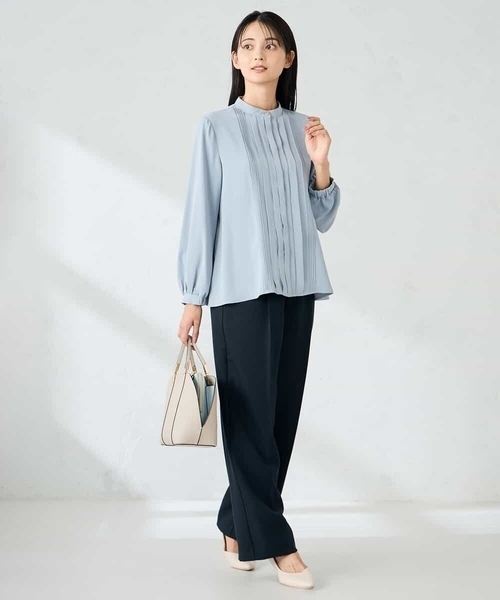 a.v.v(アーヴェヴェ)の「【洗える/WEB限定】ピンタックブラウス(シャツ/ブラウス・レディース・ホワイト/ネイビー/ダークインディゴブルー・42/40/36/38)」の7枚目の写真