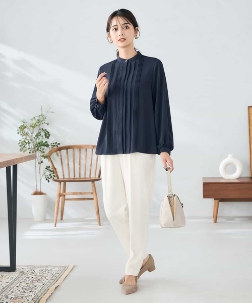 a.v.v(アーヴェヴェ)の「【洗える/WEB限定】ピンタックブラウス(シャツ/ブラウス・レディース・ホワイト/ネイビー/ダークインディゴブルー・42/40/36/38)」の16枚目の写真