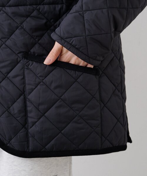 GEVACO（ゲバコ）の「【軽量/洗える】【GEVACO】キルトミドルコート（ブルゾン・レディース・カーキ/ブラック・LARGE/MEDIUM）」の20枚目の写真