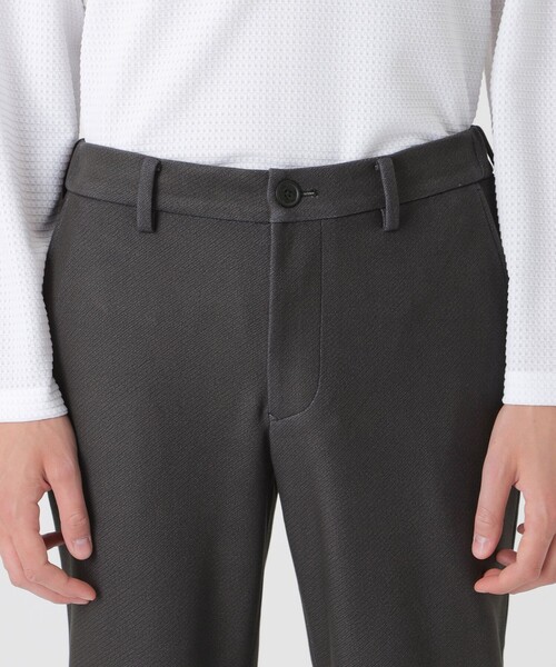 BLACK LABEL CRESTBRIDGE（ブラックレーベル・クレストブリッジ）の「【BLACK lab.】ライトウェイトダウンファブリックトラウザーズ（その他パンツ・メンズ・ブラック/ネイビー・S/L/M/XL）」の3枚目の写真