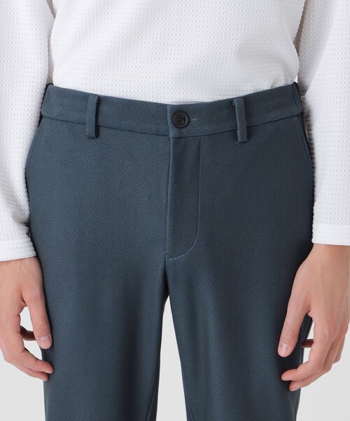 BLACK LABEL CRESTBRIDGE（ブラックレーベル・クレストブリッジ）の「【BLACK lab.】ライトウェイトダウンファブリックトラウザーズ（その他パンツ・メンズ・ブラック/ネイビー・S/L/M/XL）」の11枚目の写真