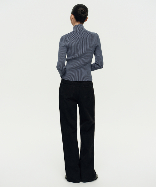 MUSINSA STANDARD WOMAN（ムシンサスタンダードウーマン）の「ウィメンズストレートデニムパンツ[ブラック]（デニムパンツ・レディース・その他・30/23/24/25/26/27/28/29/32）」の3枚目の写真