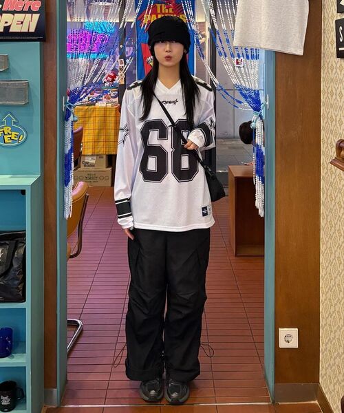 Retriever Club（レトリーバークラブ）の「68 LONG FOOTBALL JERSEY [WHITE]（Tシャツ/カットソー・レディース・その他・SMALL/MEDIUM/LARGE）」の21枚目の写真