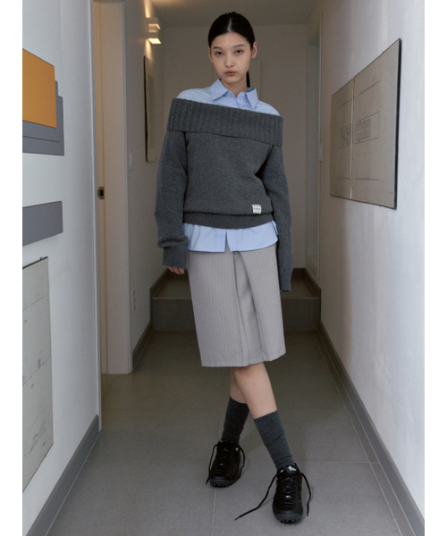 SINOON（シヌーン）の「SEMI LOW RISE STRIPE MIDI SKIRT (BEIGE)（スカート・レディース・ベージュ・SMALL/MEDIUM）」の4枚目の写真