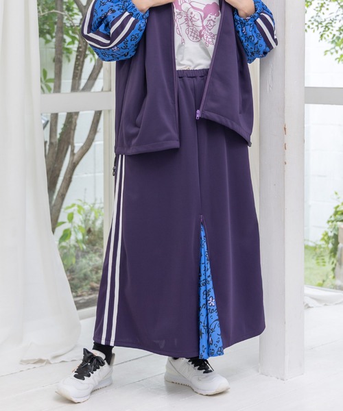 ScoLar(スカラー)の「153716:仲宗根泉(HY)コラボ 柄切替ジャージスカート(スカート・レディース・ブラック/パープル・M)」の5枚目の写真