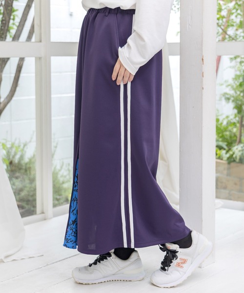 ScoLar(スカラー)の「153716:仲宗根泉(HY)コラボ 柄切替ジャージスカート(スカート・レディース・ブラック/パープル・M)」の8枚目の写真