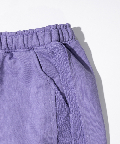 MASSNOUN(マスノウン)の「リバースサイドベントトレーニングパンツ MFTTP004-PP(スウェットパンツ・レディース・その他・LARGE/MEDIUM)」の4枚目の写真