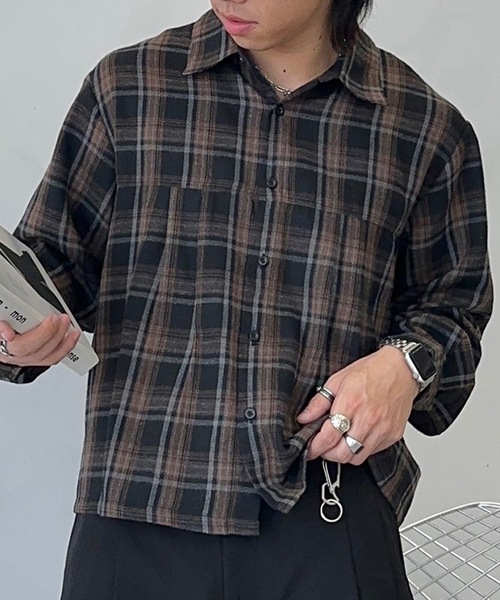 MandO(Auntie Rosa)(エムオー)の「クロップドタックアソートシャツ(シャツ/ブラウス・メンズ・オフホワイト/ホワイト系その他2/ブラウン系その他/ホワイト系その他・MEDIUM/LARGE)」の4枚目の写真