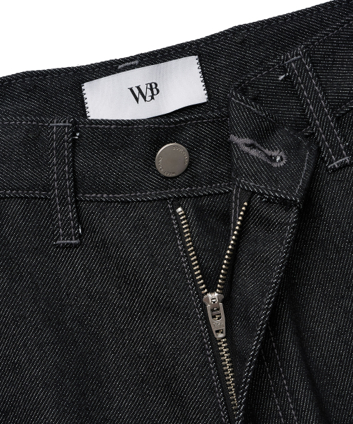WEST GRAND BOULEVARD(ウエストグランドブルバード)の「ヒューズワイドワンタック生地デニムパンツBLACKINDIGO(デニムパンツ・レディース・その他・MEDIUM/LARGE/X-LARGE/X-SMALL/SMALL)」の15枚目の写真